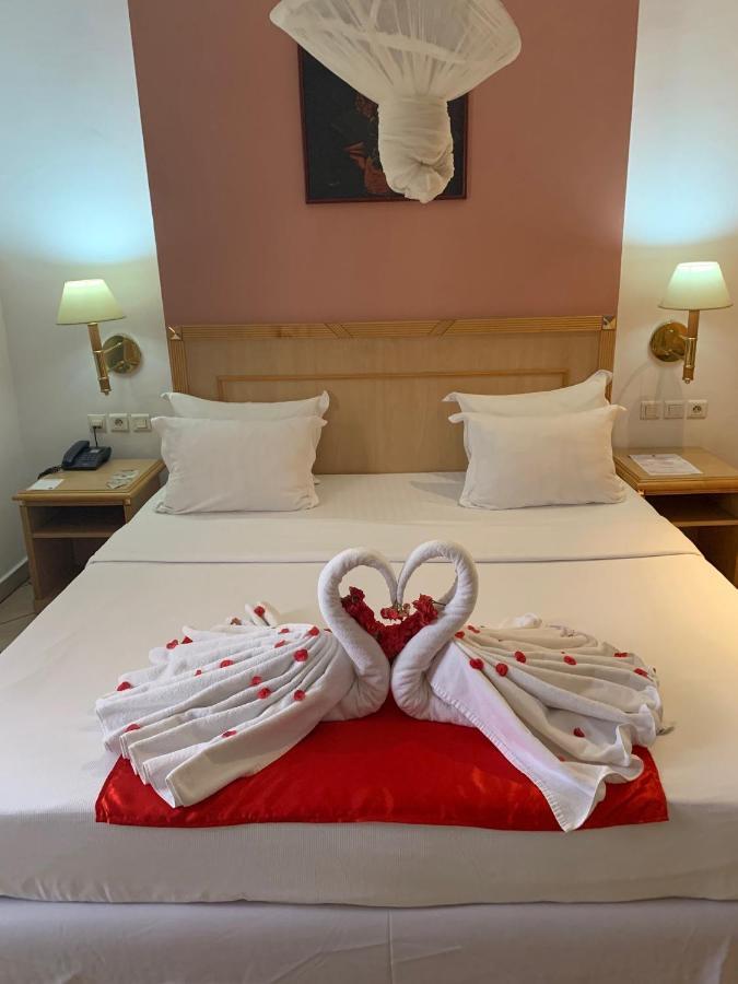 Grand Hotel Bamako Dış mekan fotoğraf