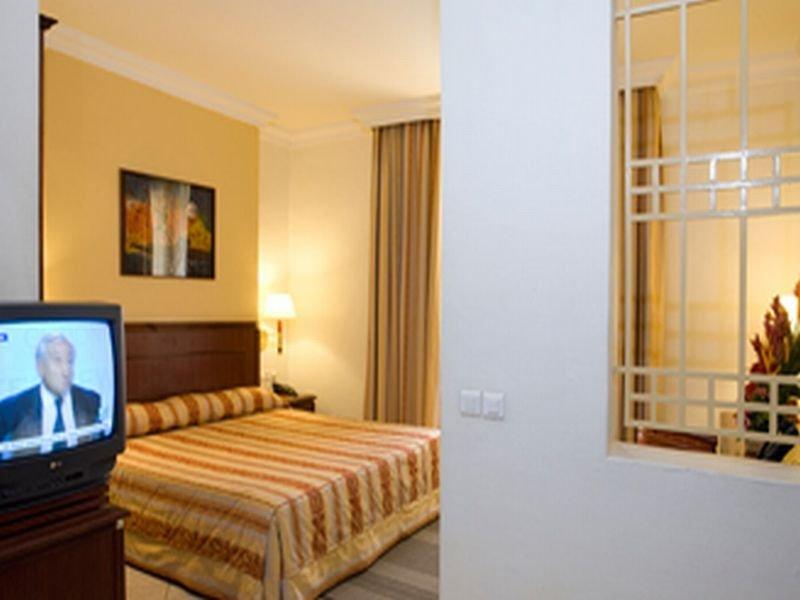Grand Hotel Bamako Dış mekan fotoğraf