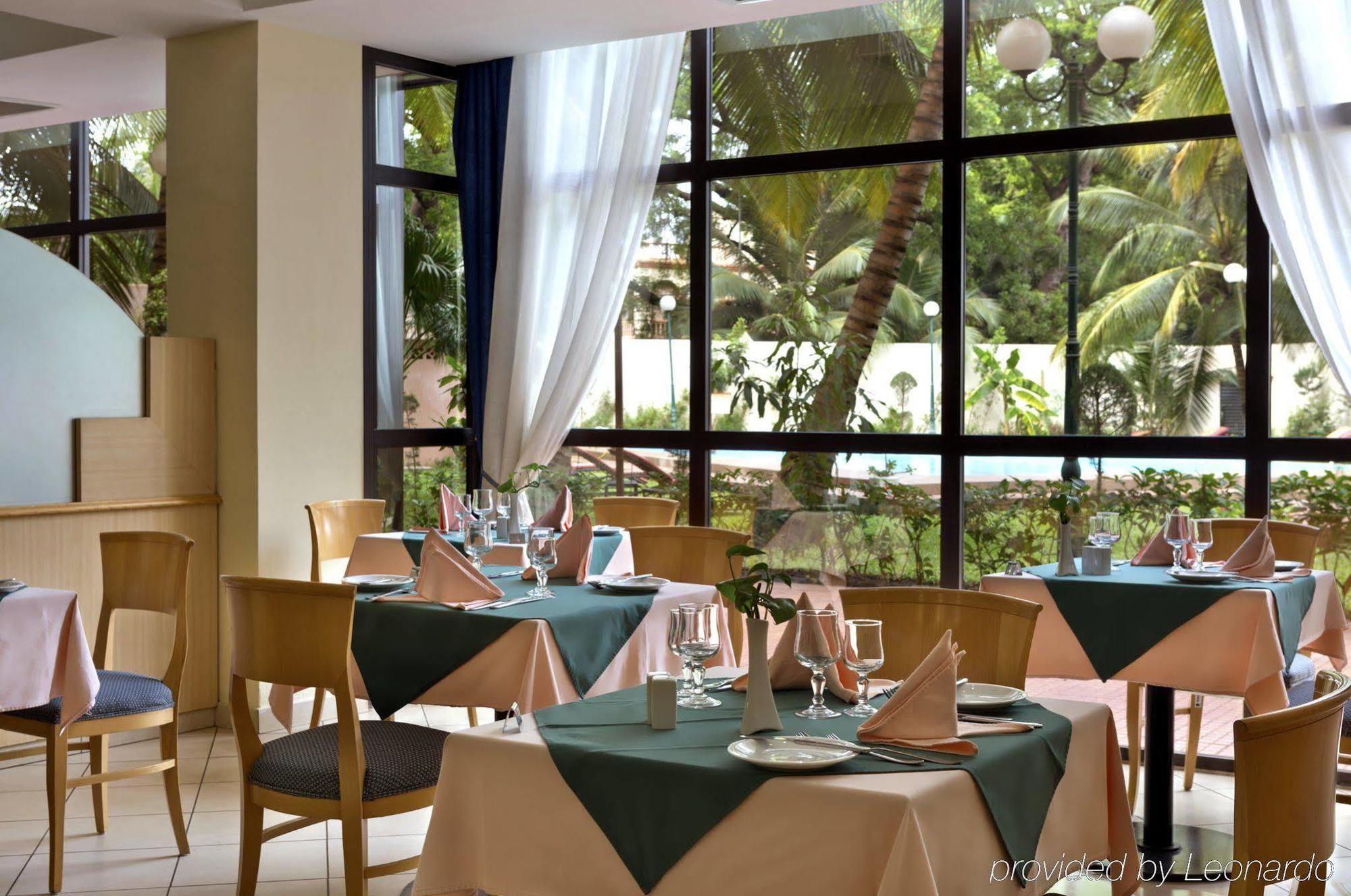 Grand Hotel Bamako Dış mekan fotoğraf