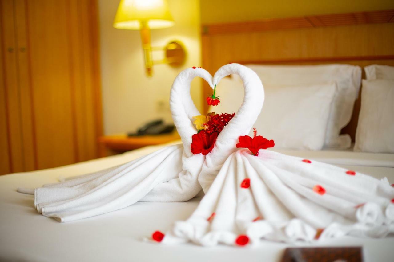 Grand Hotel Bamako Dış mekan fotoğraf