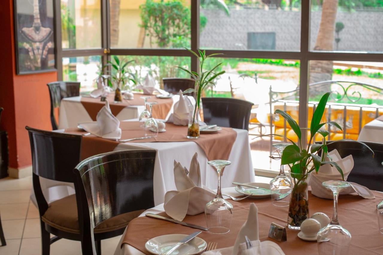 Grand Hotel Bamako Dış mekan fotoğraf